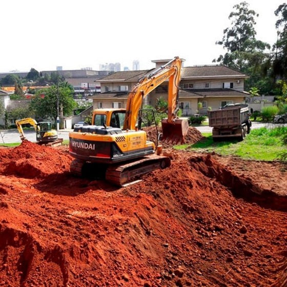 limpeza de terrenos empresa de terraplenagem